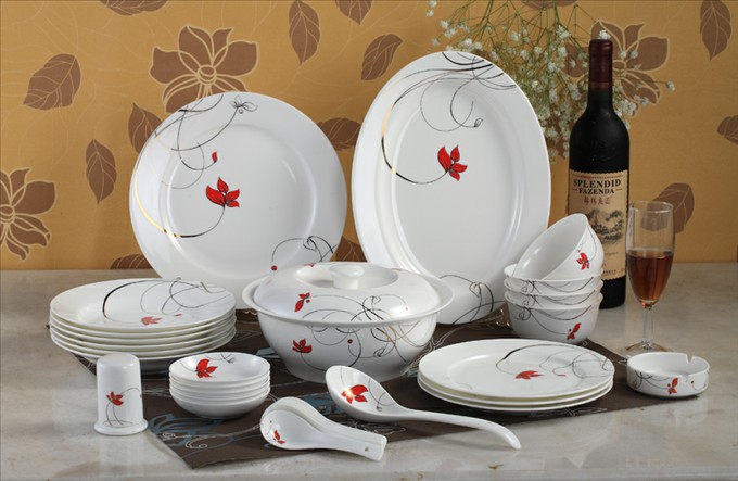 Spring romance- - Színes üvegezésű fejlett csont porcelán öltöny PC0012