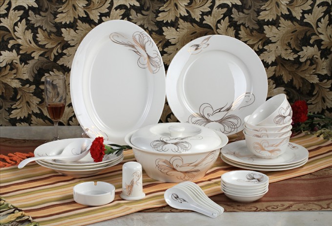 Zaawansowana Porcelana kostna z kolorowym szkliwem nadaje się do PC0040